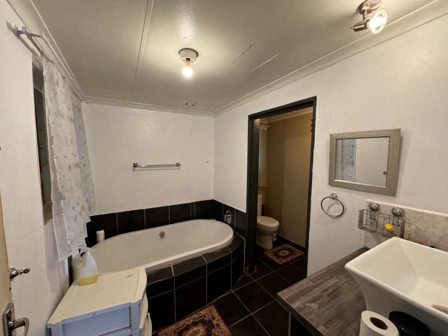 0 Bedroom Property for Sale in Klipdrift North West
